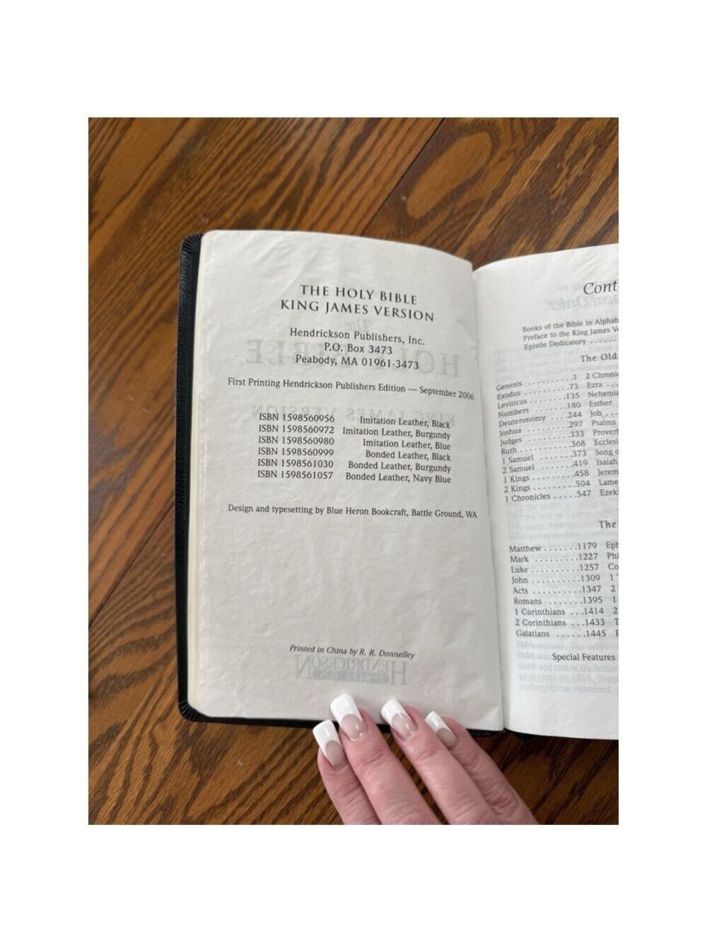 Holy Bible New King James Version Red Letter Bonded Leather Silver Edge 9x5 - Picture 6 of 12